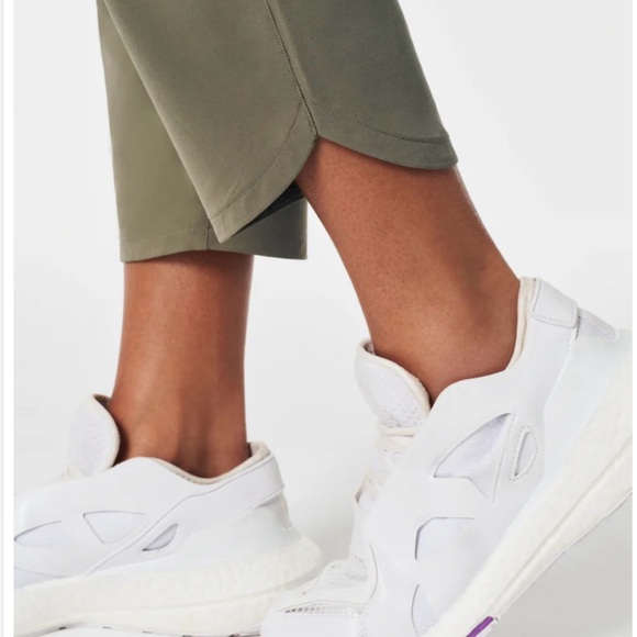 NWT Spanx On the Move Tapered Pant, Size L, Regular, Tuscan Olive - Picture 5 of 5